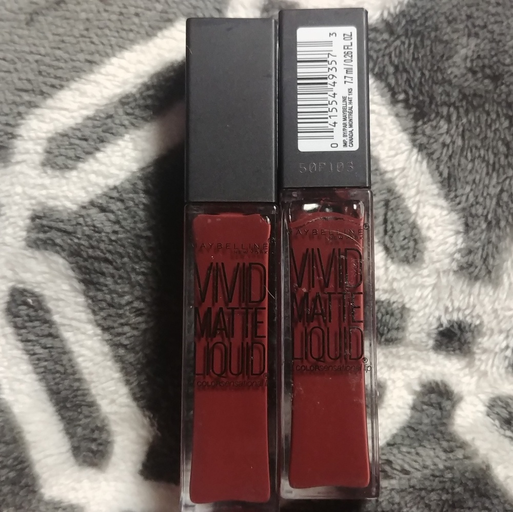 ONLY ONE!! Maybelline Vivid matte liquid